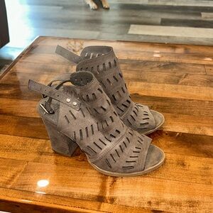 Women’s Christian Siriano heels